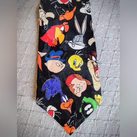 Looney Tunes Neck Tie, Excellent Condition, Dry Clean Only, Made in Korea - Picture 3 of 9